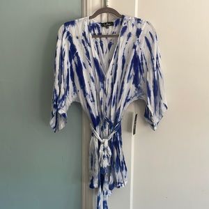 NWT Lulus blue and white tie dye romper. Size M
